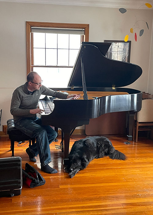 Piano tuning and repair service in Northeast Wisconsin
